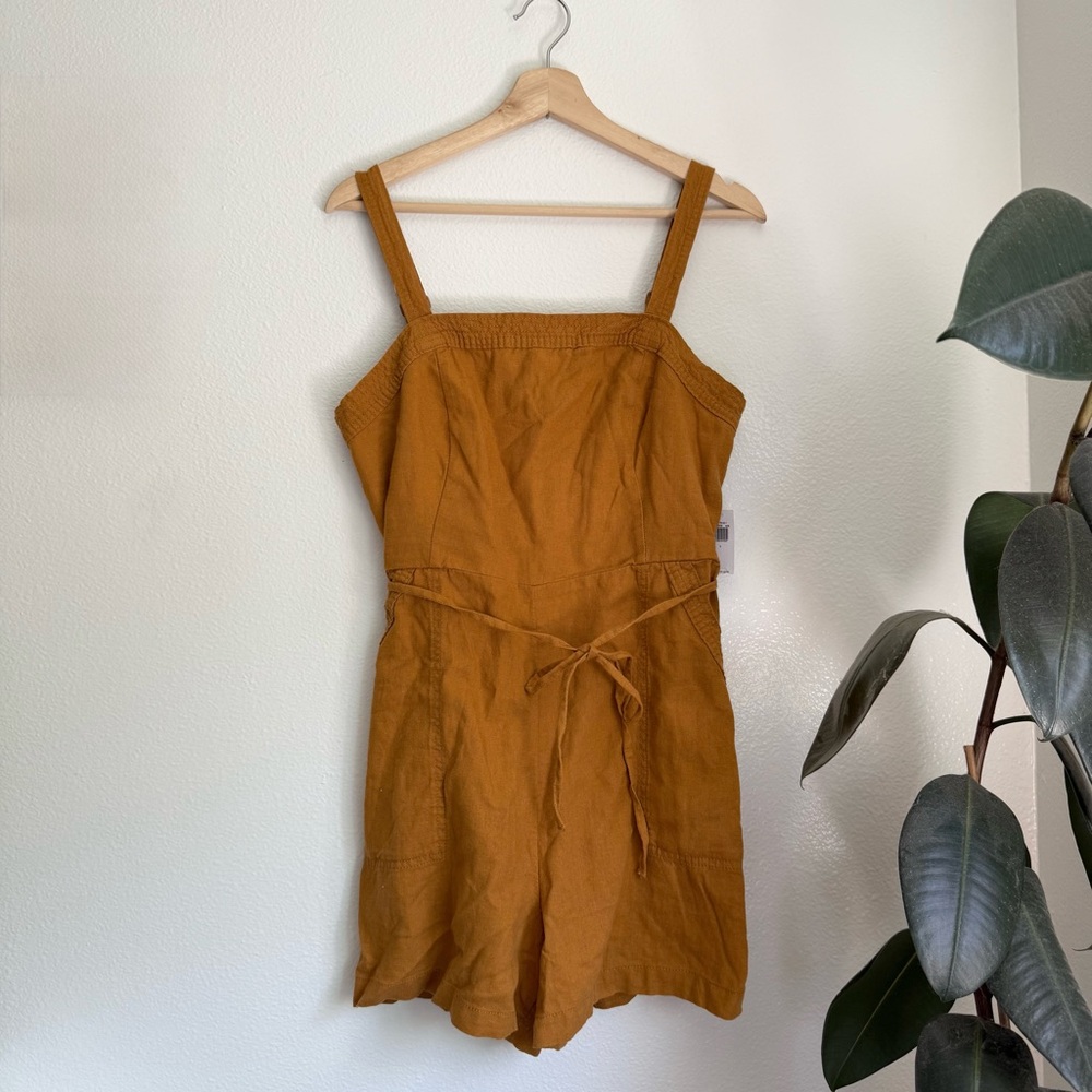 NWT Old Navy Linen Sleeveless Romper
